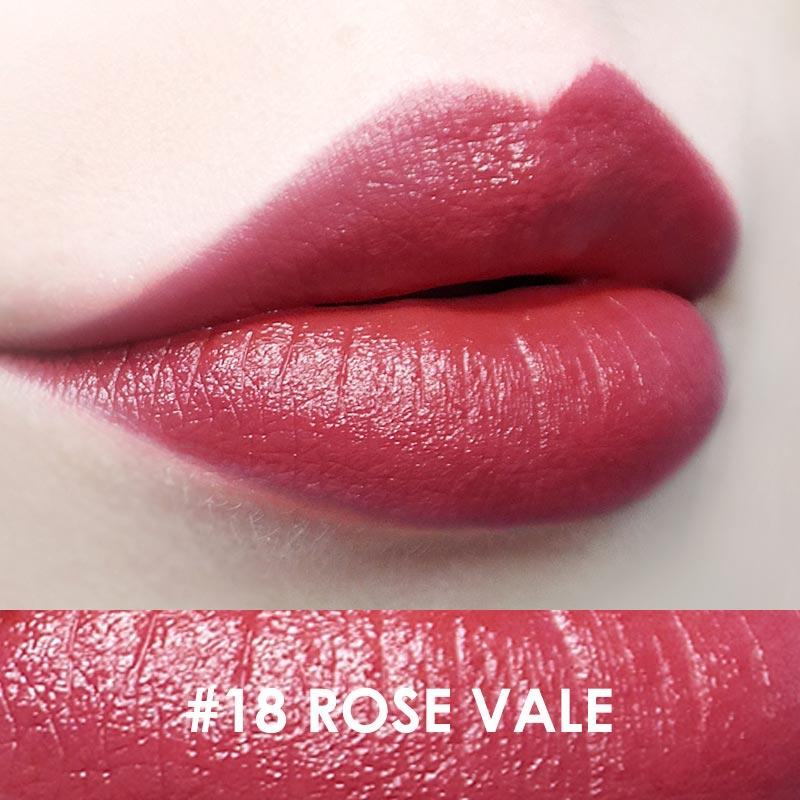 FOCALLURE MOUSSE Winter Matte Red Lipstick