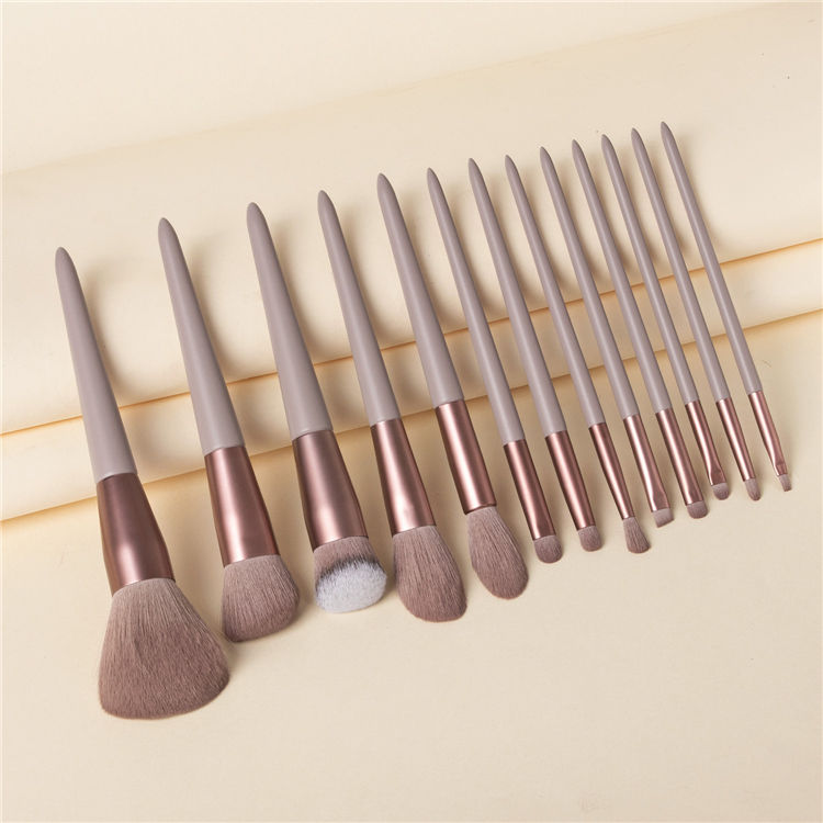 BEAUTY GAZED Signature Lavish 13 Piece Brush Set