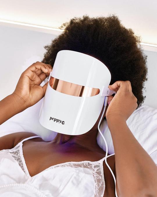 LED Light Therapy Mask