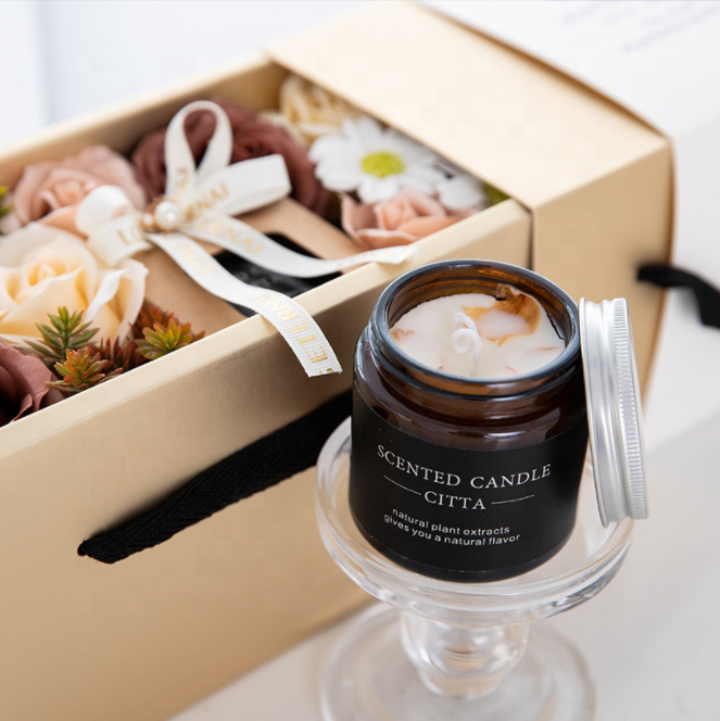 PRIMEBEAUTY Scented Candle and Soap Flowers Gift Box