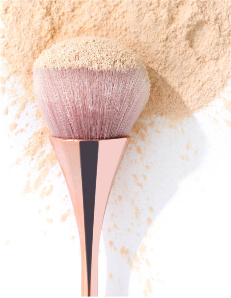BEAUTY GAZED Rose Gold Soft Powder Blush Makeup Brush