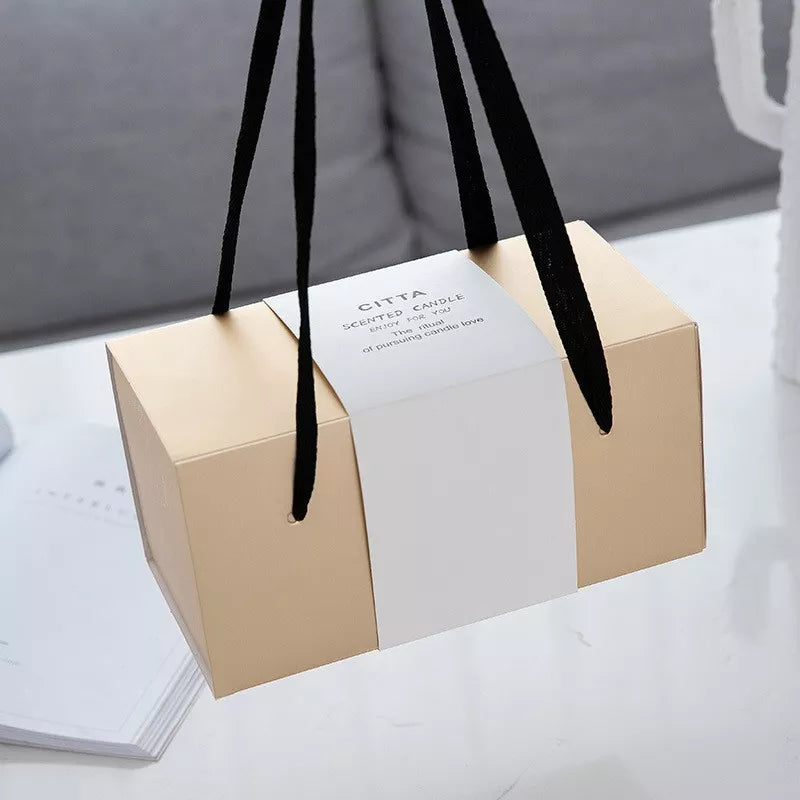 PRIMEBEAUTY Scented Candle and Soap Flowers Gift Box
