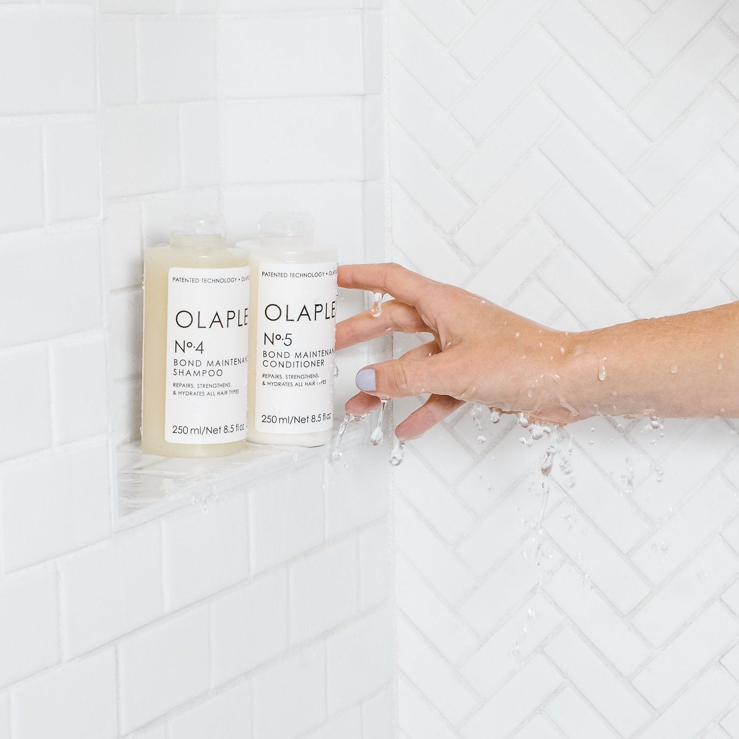 OLAPLEX No.4 Bond Maintenance Shampoo