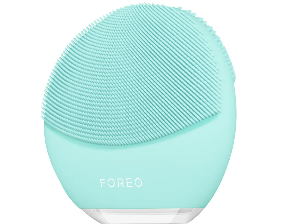 FOREO LUNA Smart Dual Sided Cleansing Massager