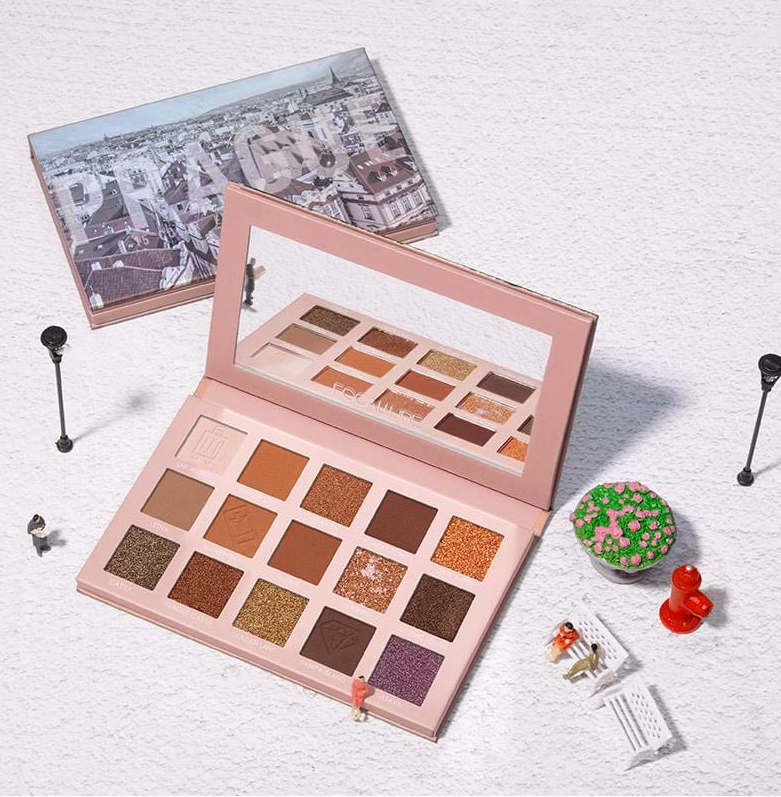 FOCALLURE Prague Go Travel Eyeshadow Palette