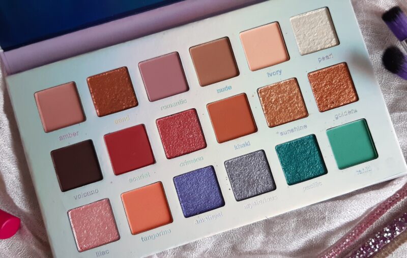 Beauty Glazed “Mysterious” Palette