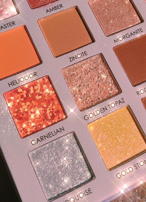 FOCALLURE Crystal Eyeshadow Palette