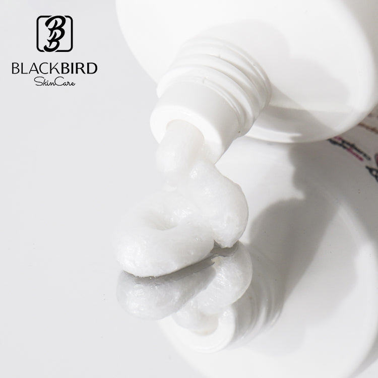 BLACKBIRD Hyaluronic Acid Face Cleanser