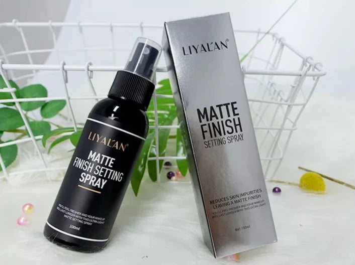 LIYALAN Makeup Setting Spray